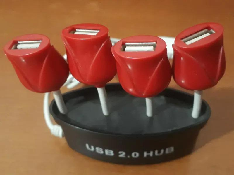 هاب USB طرح گل / توضیحات دارد