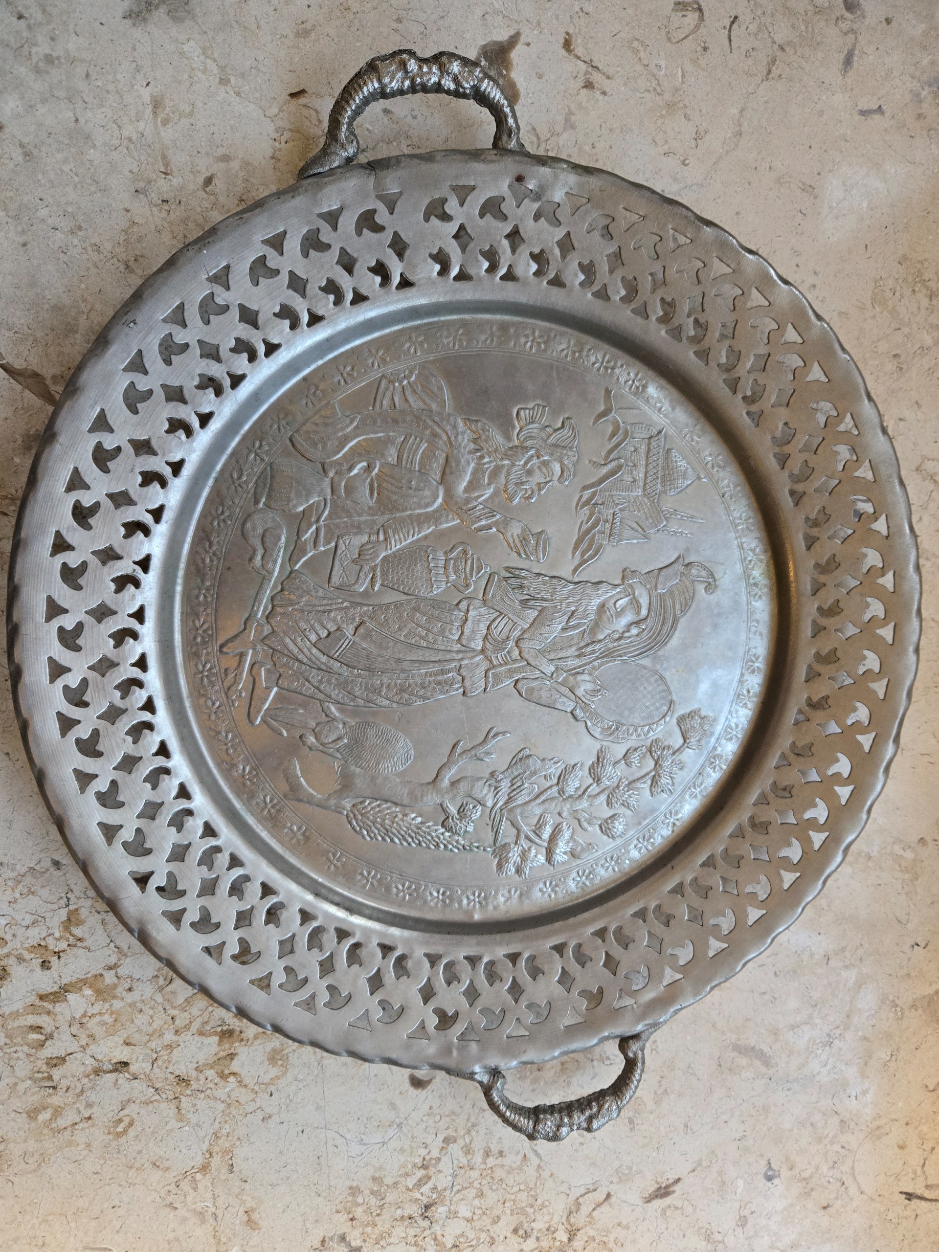 سینی مسی پرسی با طرح سنتی