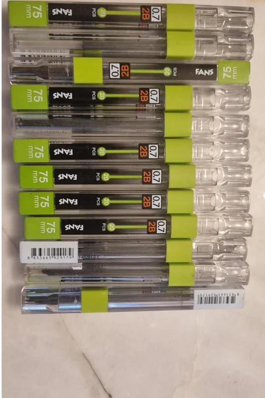 12 مغز اتود نوک اتود سایز هفت دهم مارک فنز fans