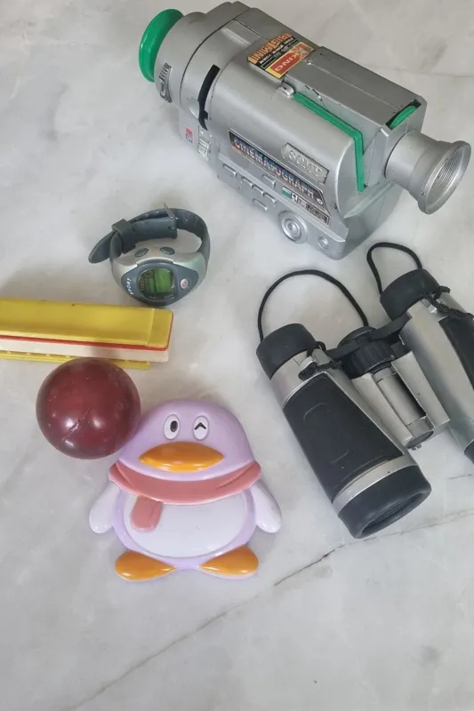 حراج تعدادی اسباب بازی قدیمی دهه شصتی همه با هم