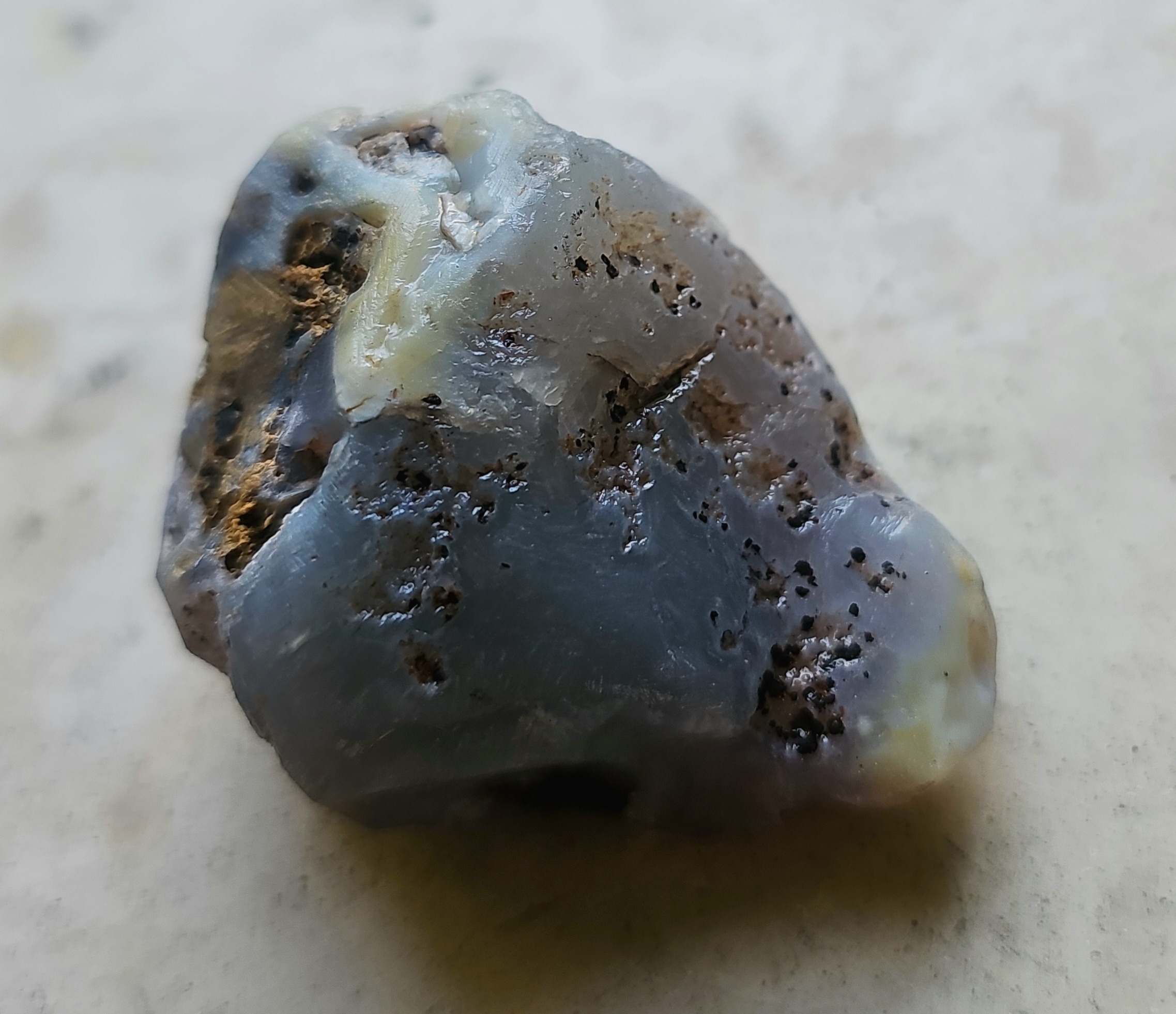 راف عقیق خوشرنگ