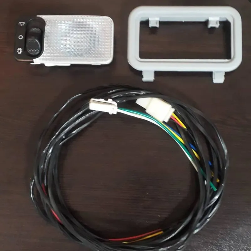 چراغ سقفی عقب کابین پژو 206 ، 207