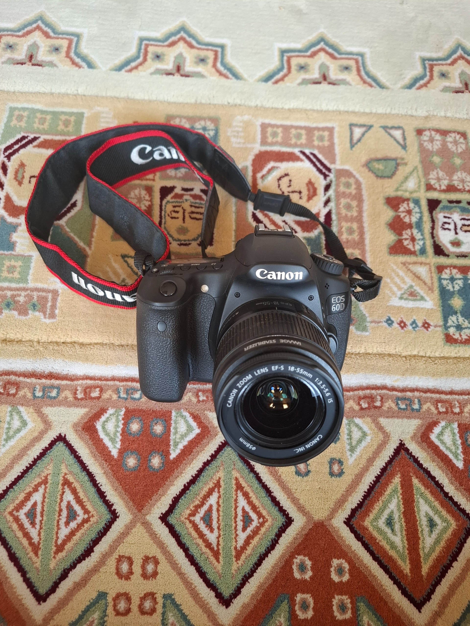 دوربین کانن مدل EOS 60D