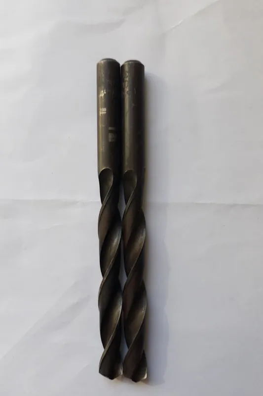 دو عدد مته 10 HSS قهوه ای خارجی قدیمی