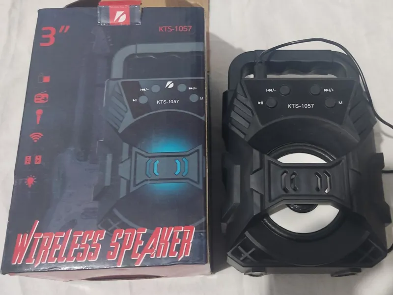 اسپیکر قابل حمل kts