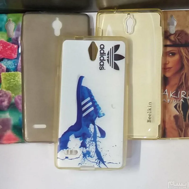 کاور هاوای G700