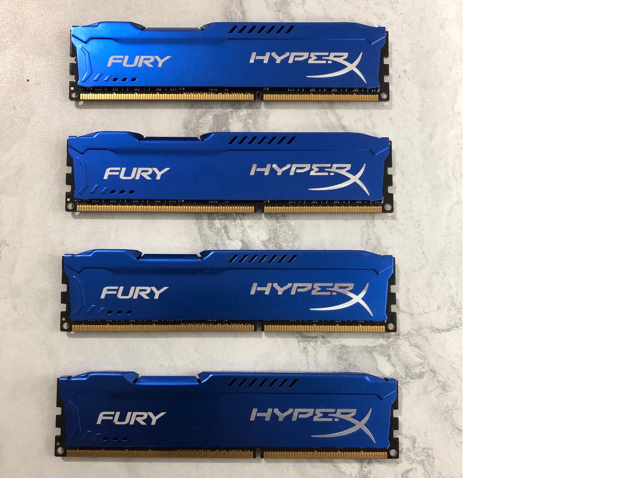 4 عدد رم 8گیگ DDR3 کینگستون مدلHyperXFury 1600MHz