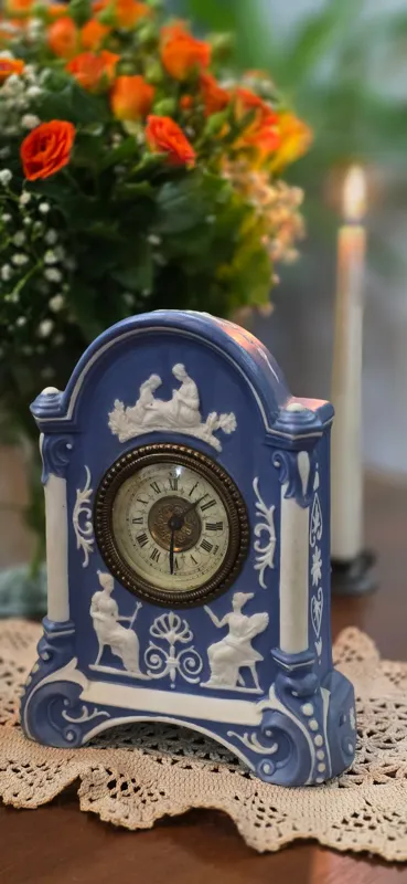 ساعت کوکی قاجاری آمریکایی(وجوود نیست)