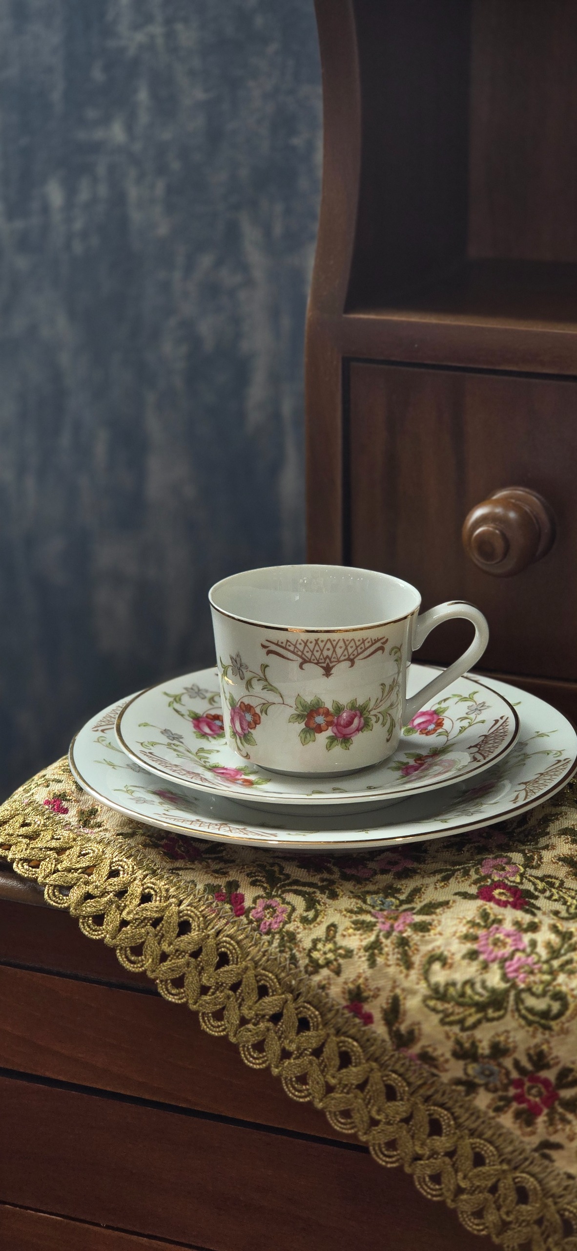 مولتی ست آنتیک قدیمی