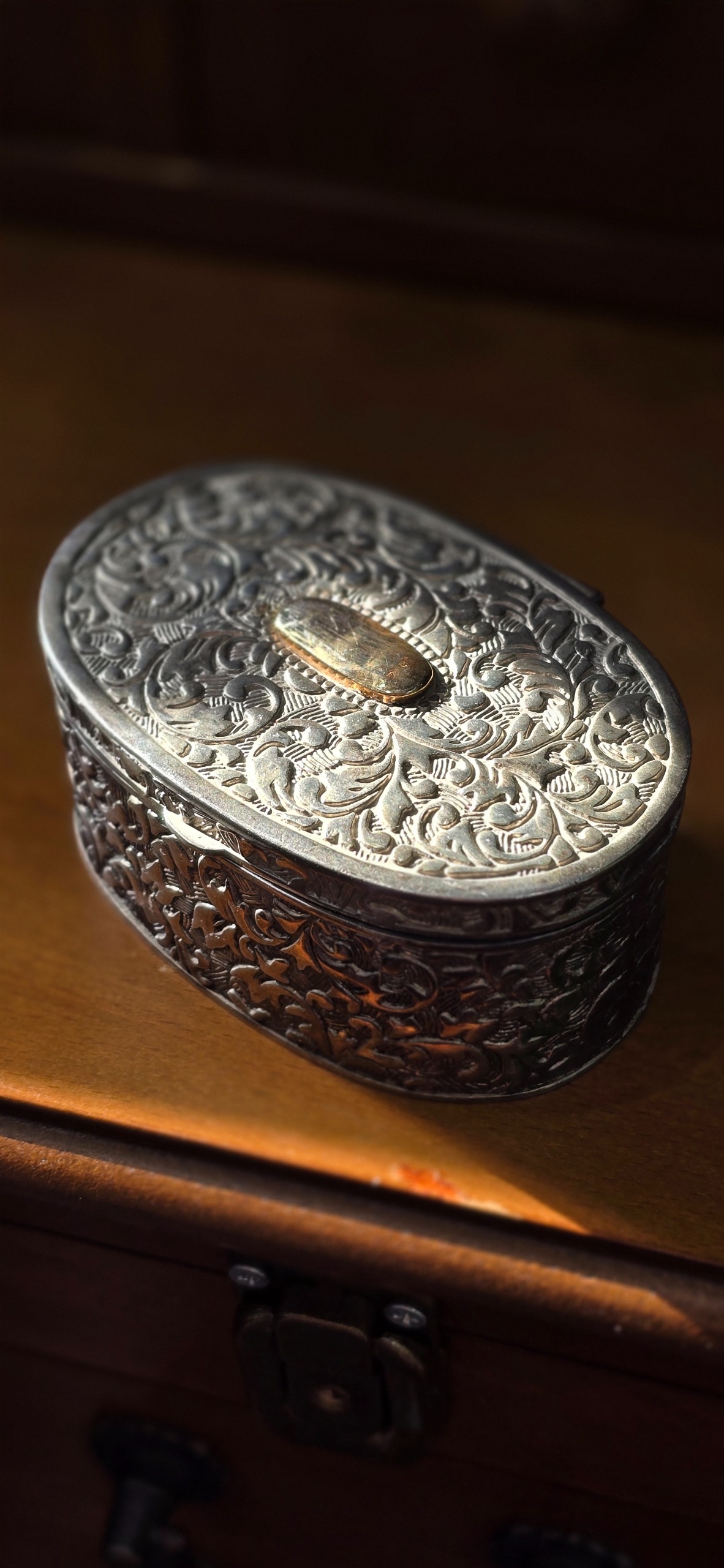 جعبه جواهر آنتیک سیلور پلیت