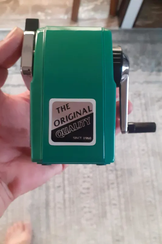 مداد تراش اورجینال اوتلو فلزی به شرح