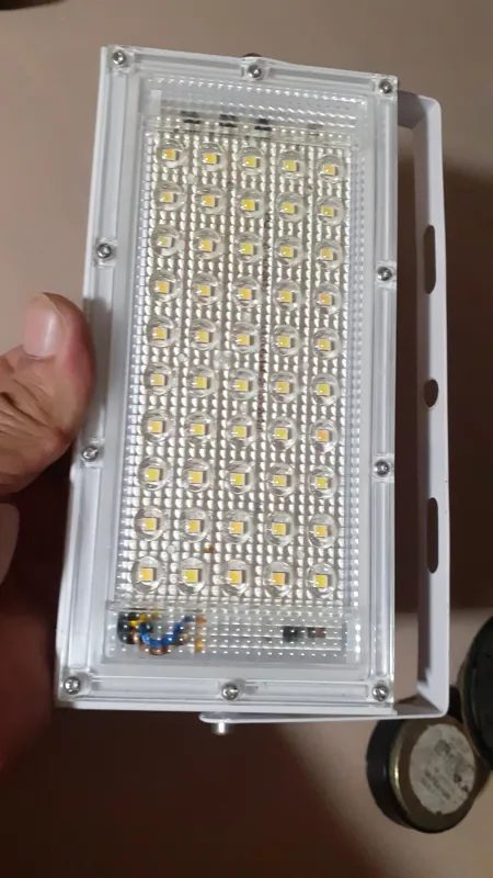 پروژکتور ال ای دی 50 وات مهتابی جنس اصلی