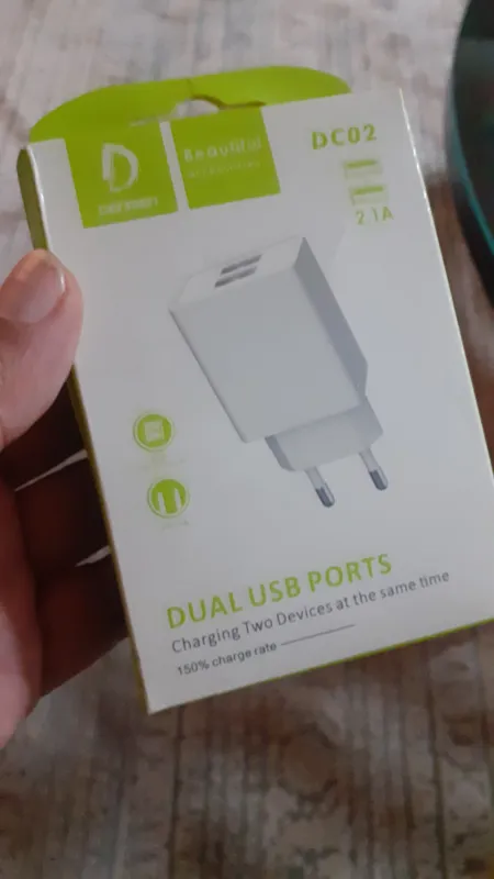 شارژر دو پورت موبایل. مارک برابر با تصاویر