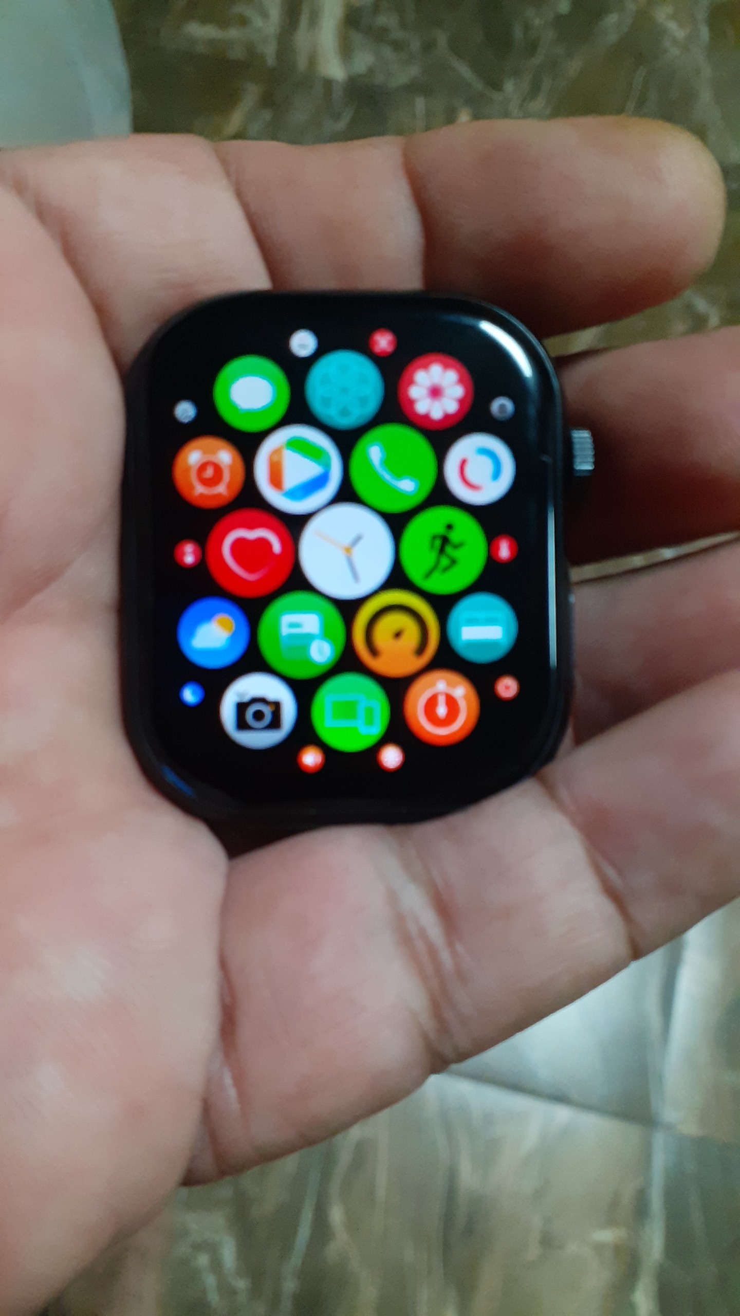 ساعت هوشمند وایرلس با امکانات متنوع و خاص بشرح