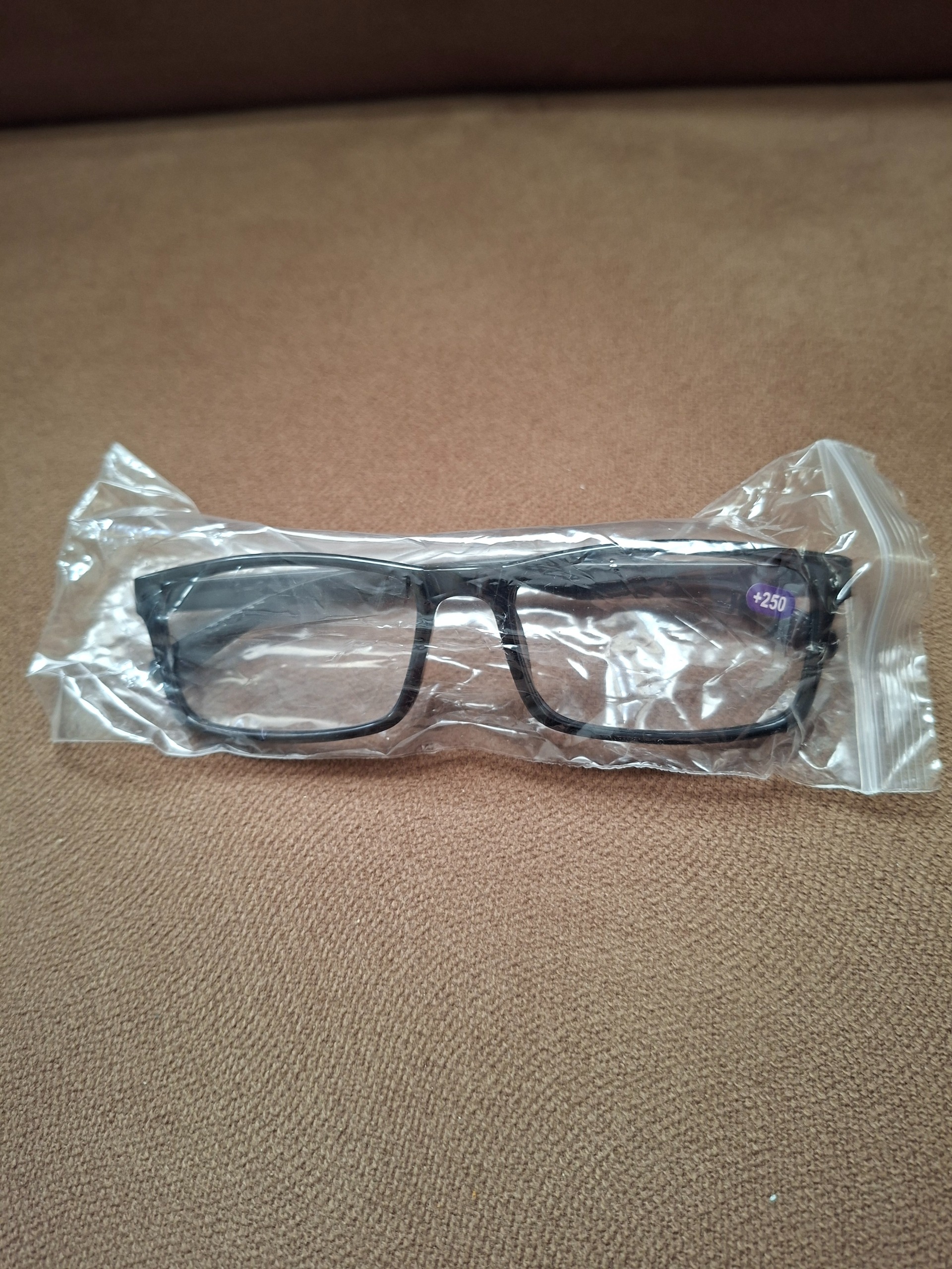 عینک مطالعه 250