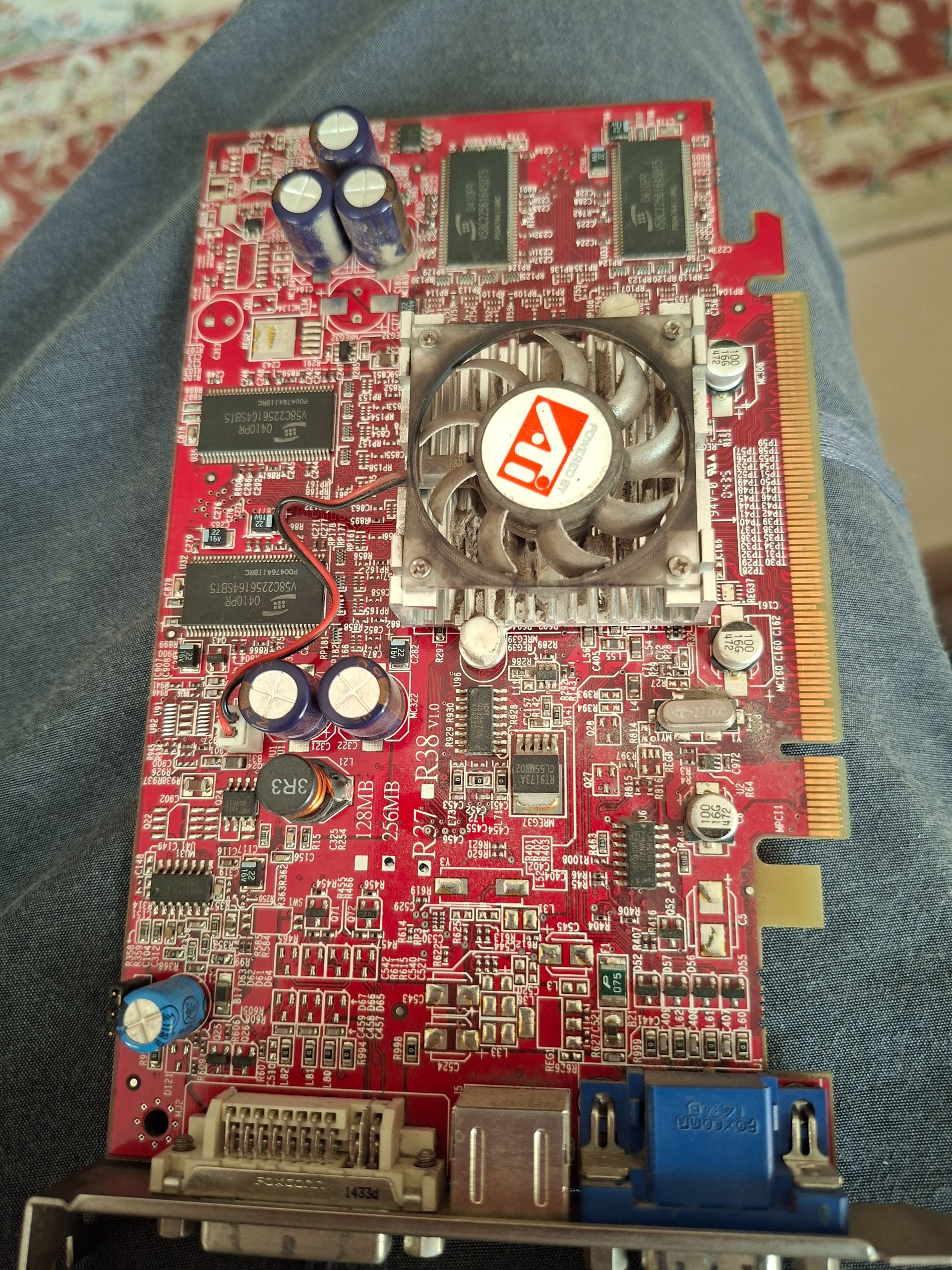 کارت گرافیک agp 8x 256mb