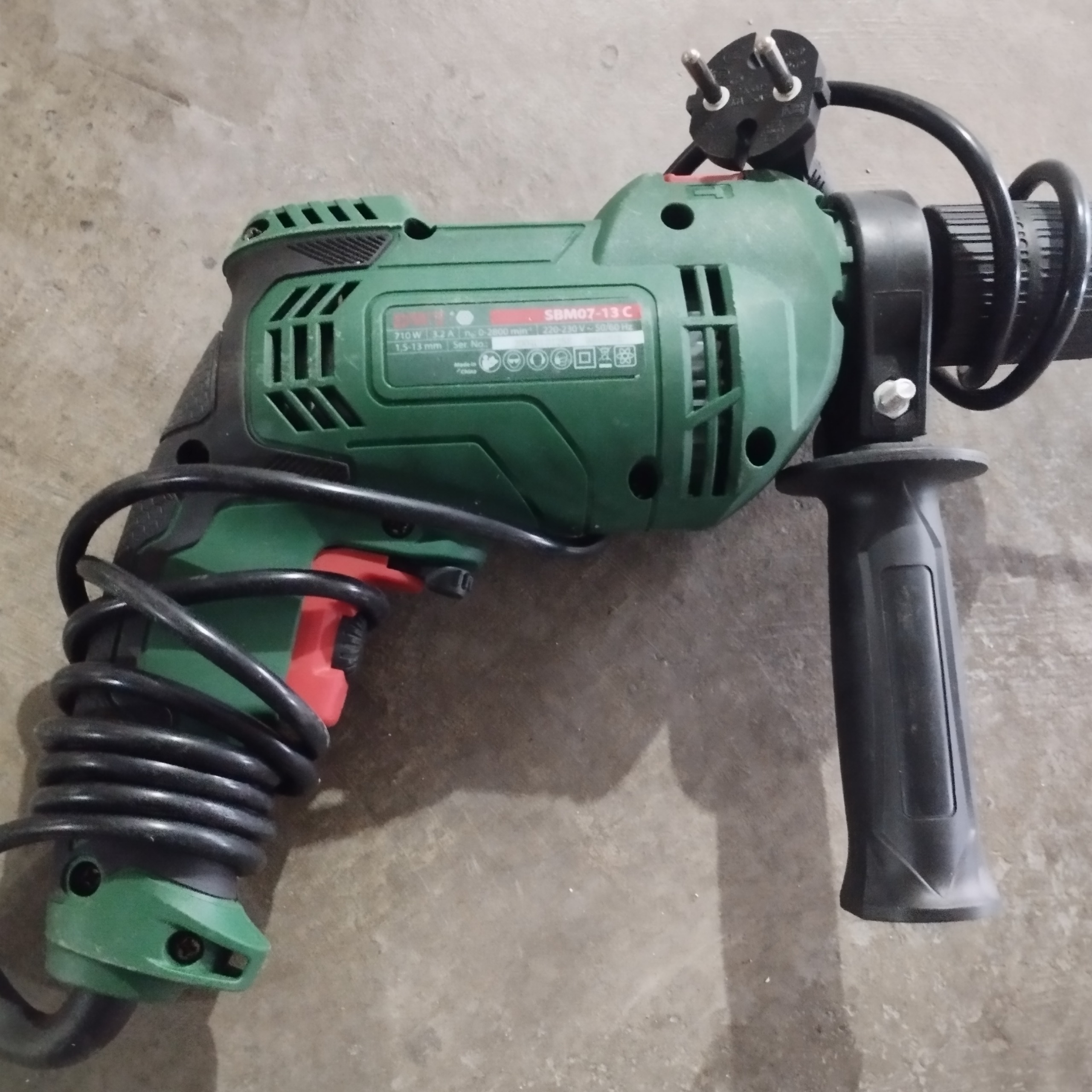 دریل.بسیارقوی و پرقدرت