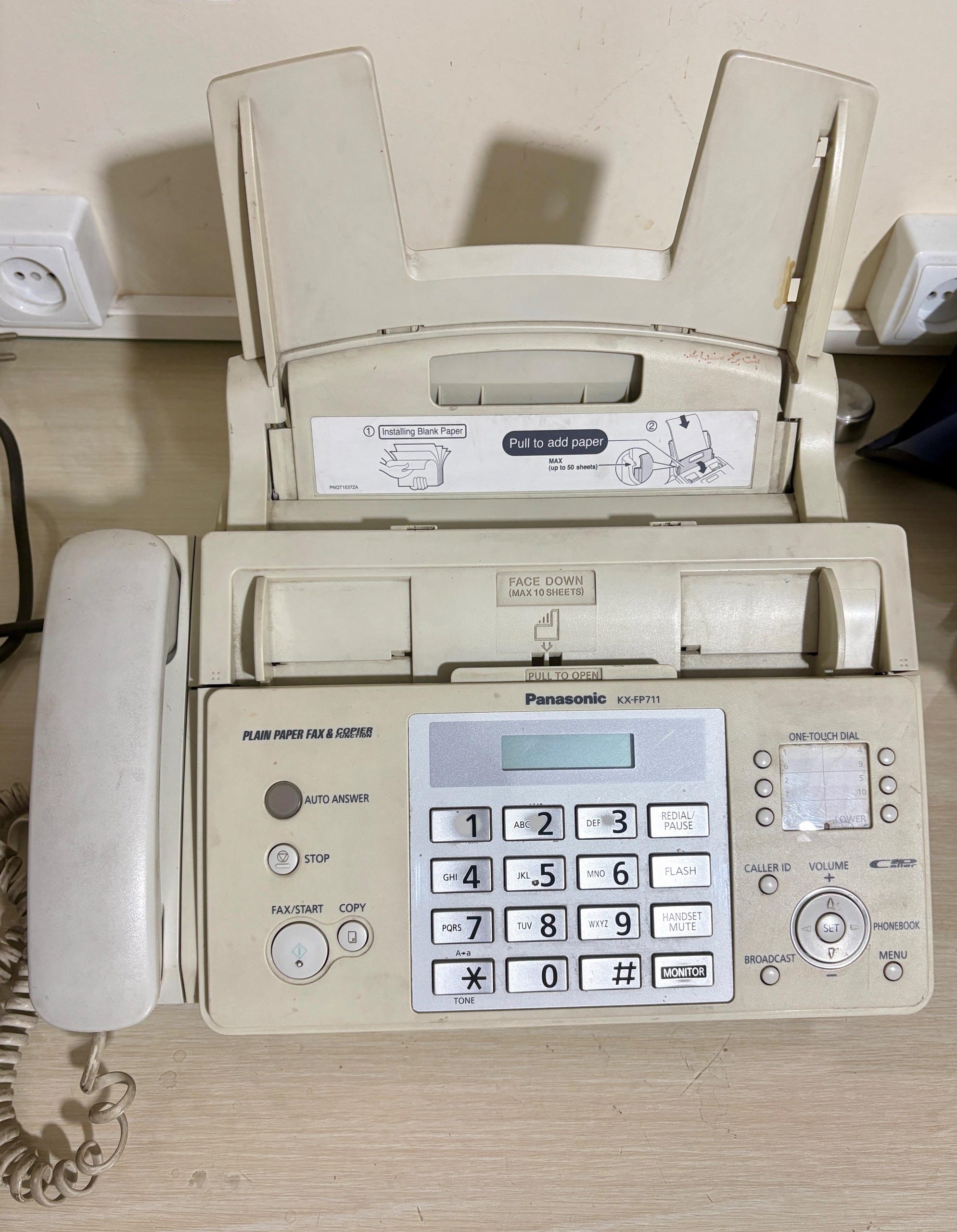 فکس پاناسونیک KX-FP711cx