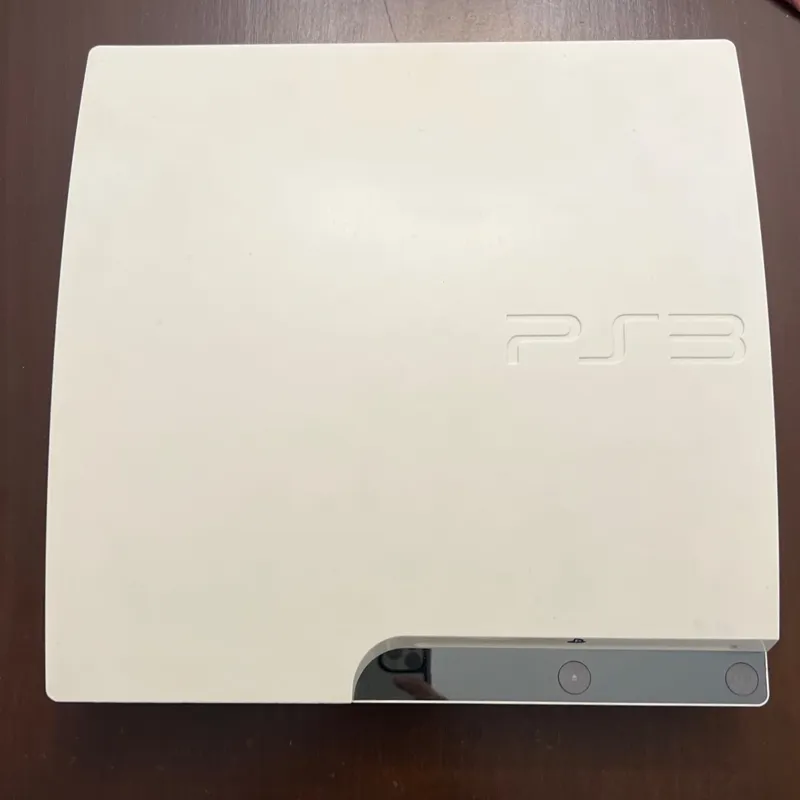 320gigs Play station 3 white bundle