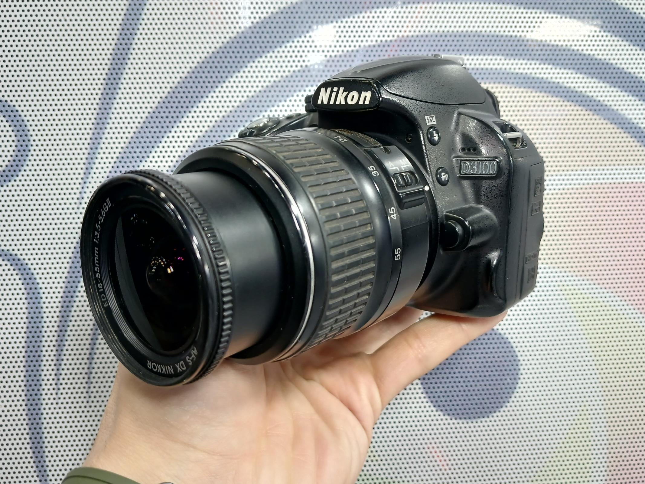 نیکون مدل D3100 با لنز 18.55