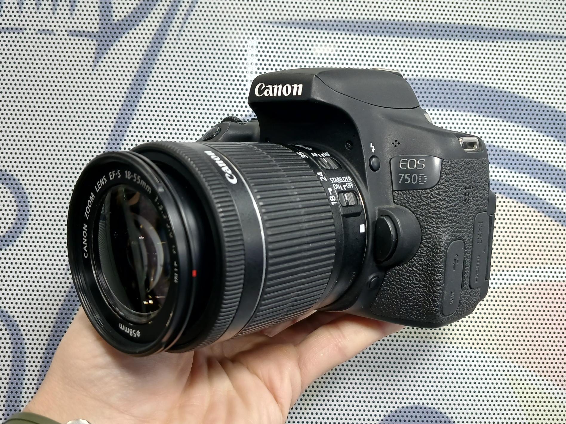 کانن مدل 750D با لنز 18.55 STM