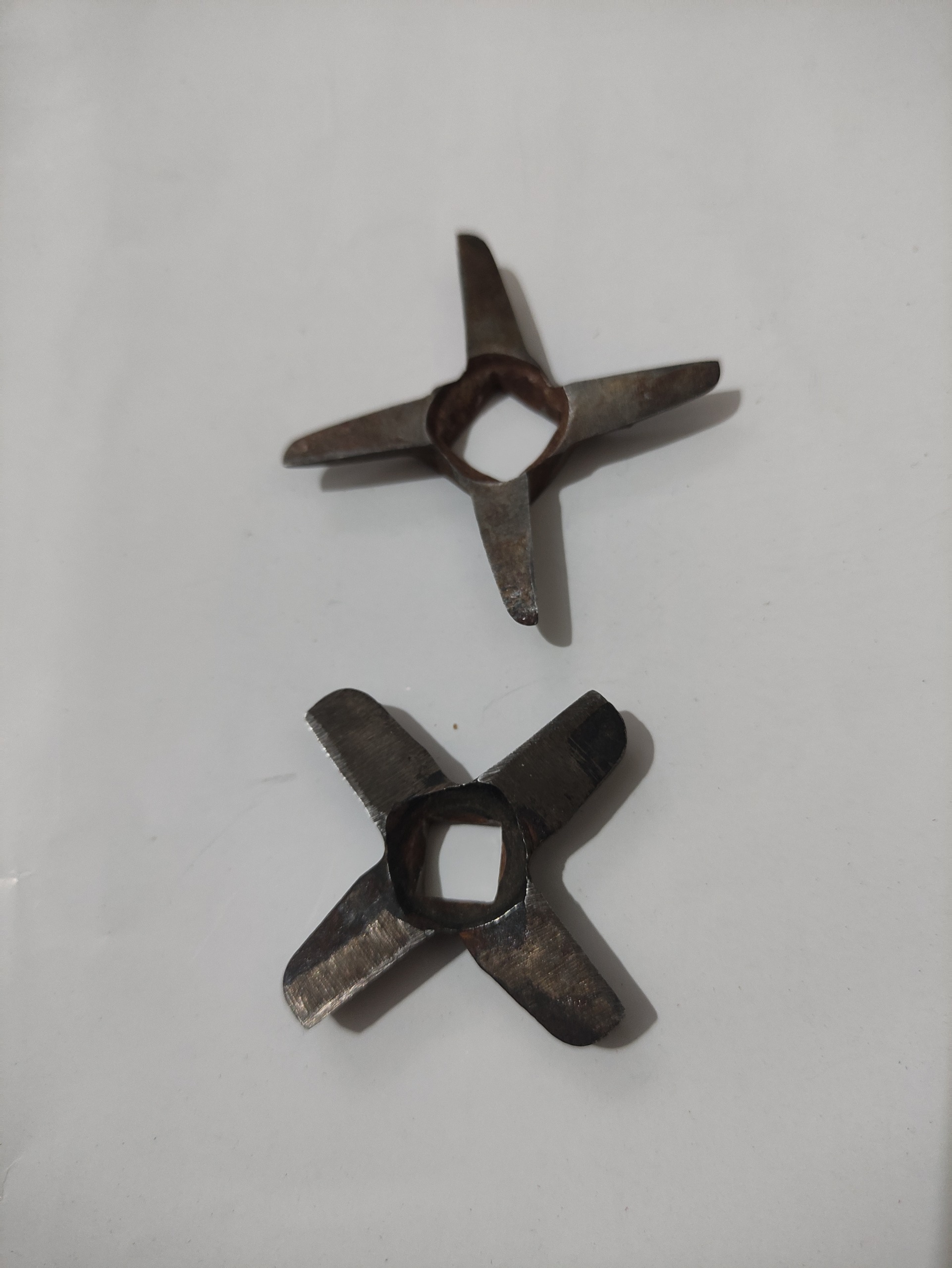 2عدد تیغ چرخ گوشت