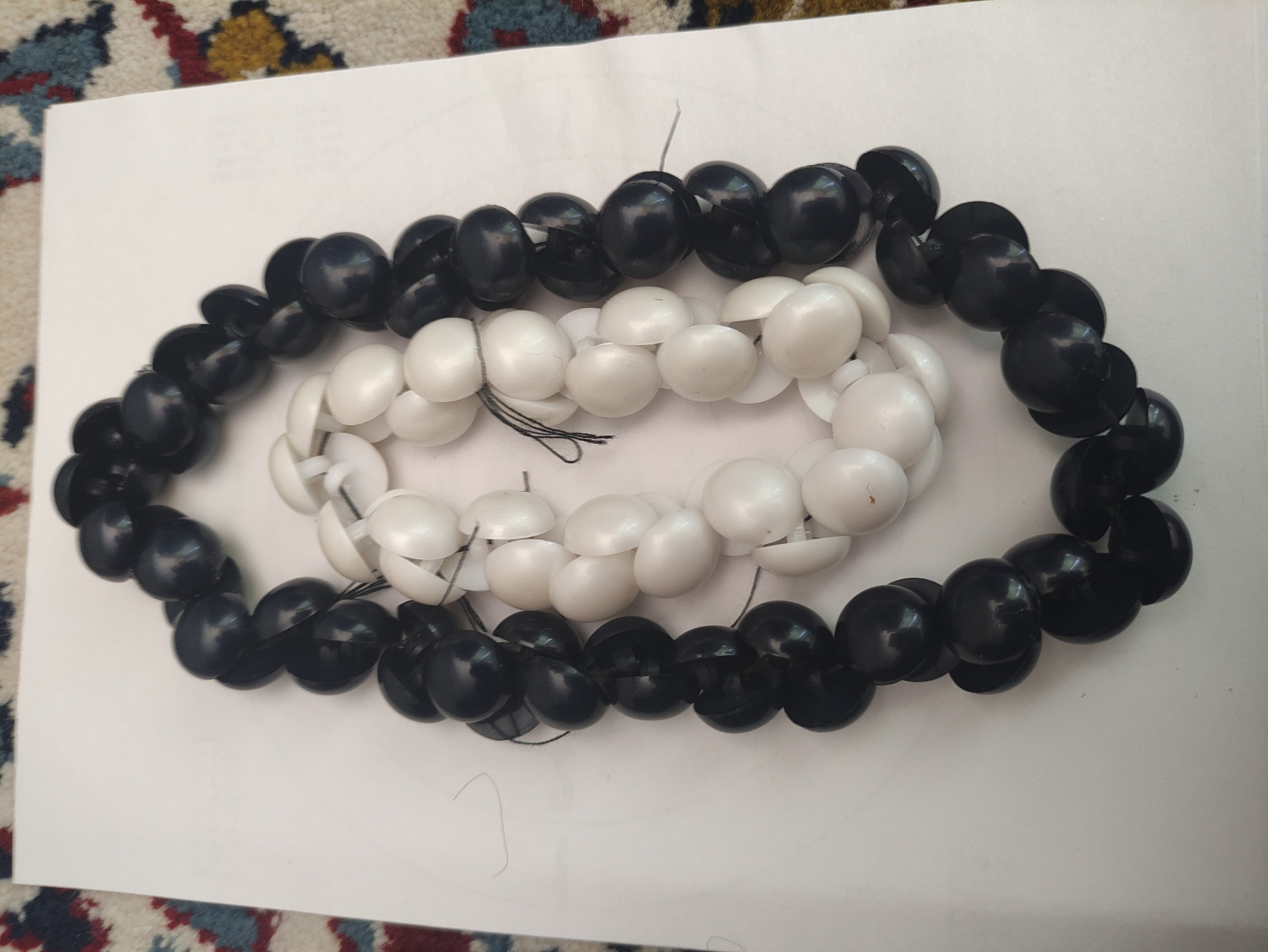 100عدد دکمه زیبا