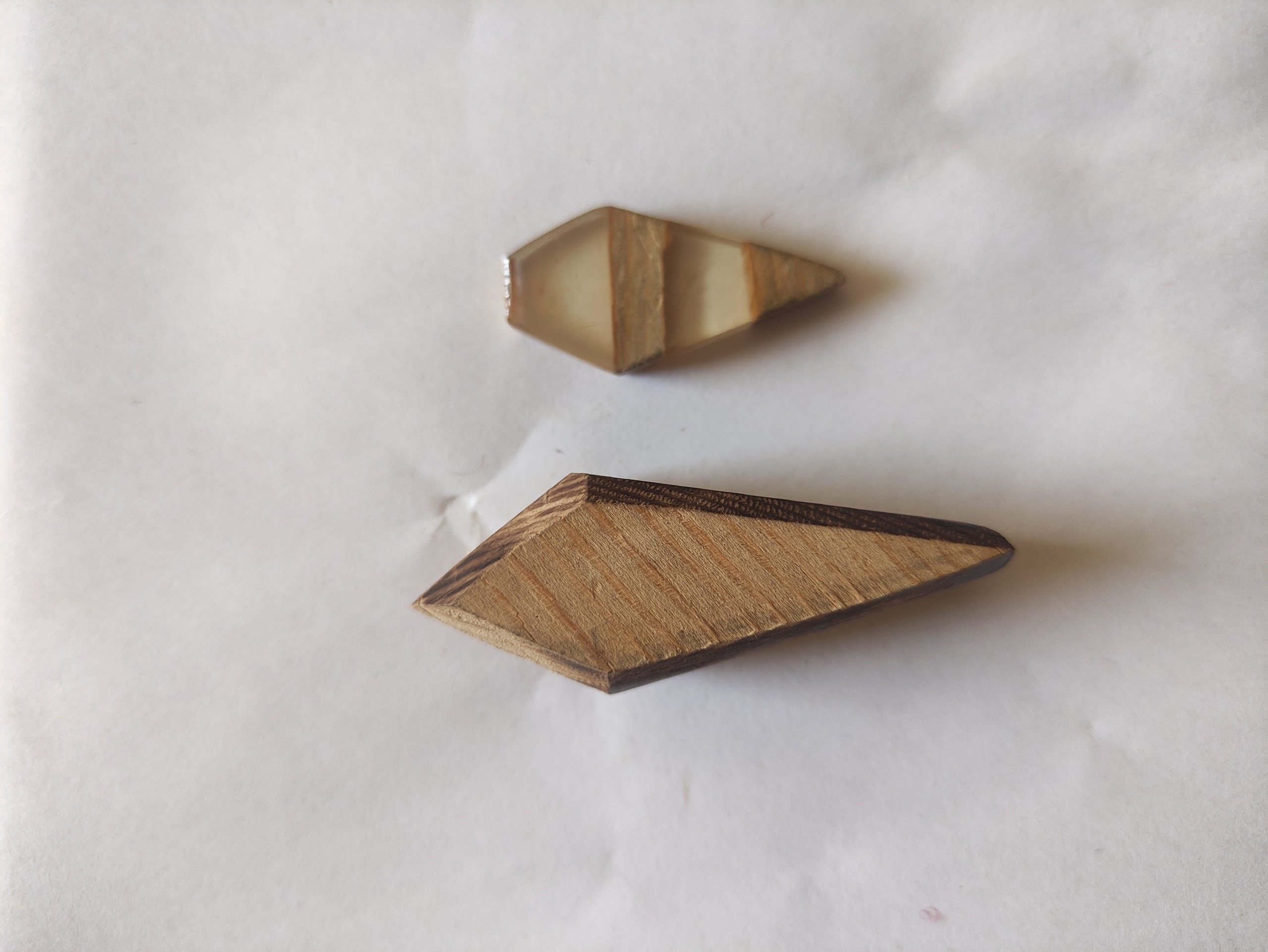 2 کار هنری جهت ایجاد آویز خودرو یا گردنی طبق توضیح