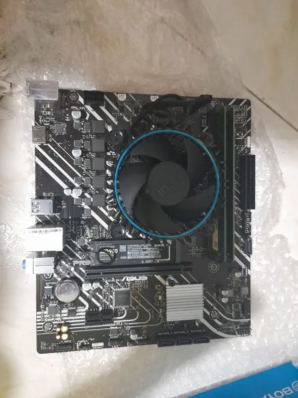 asus h610 core i7 12700-ram32 m2 samsung