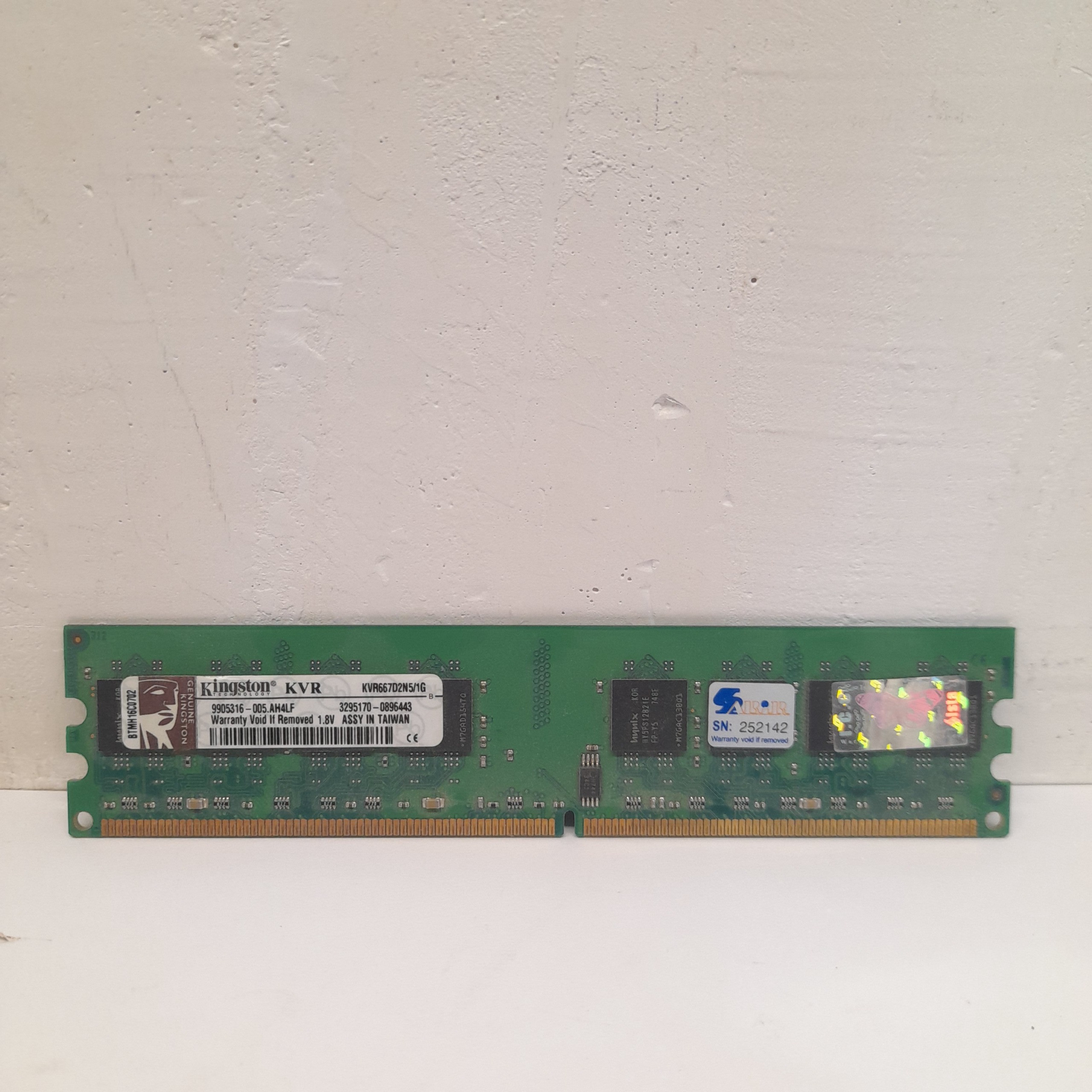 رم 1 گیگ ddr2 باس 667 کینگستون اصلی