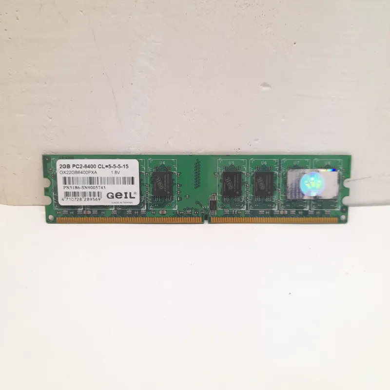 رم 2 گیگ ddr2 باس 800 GEIL