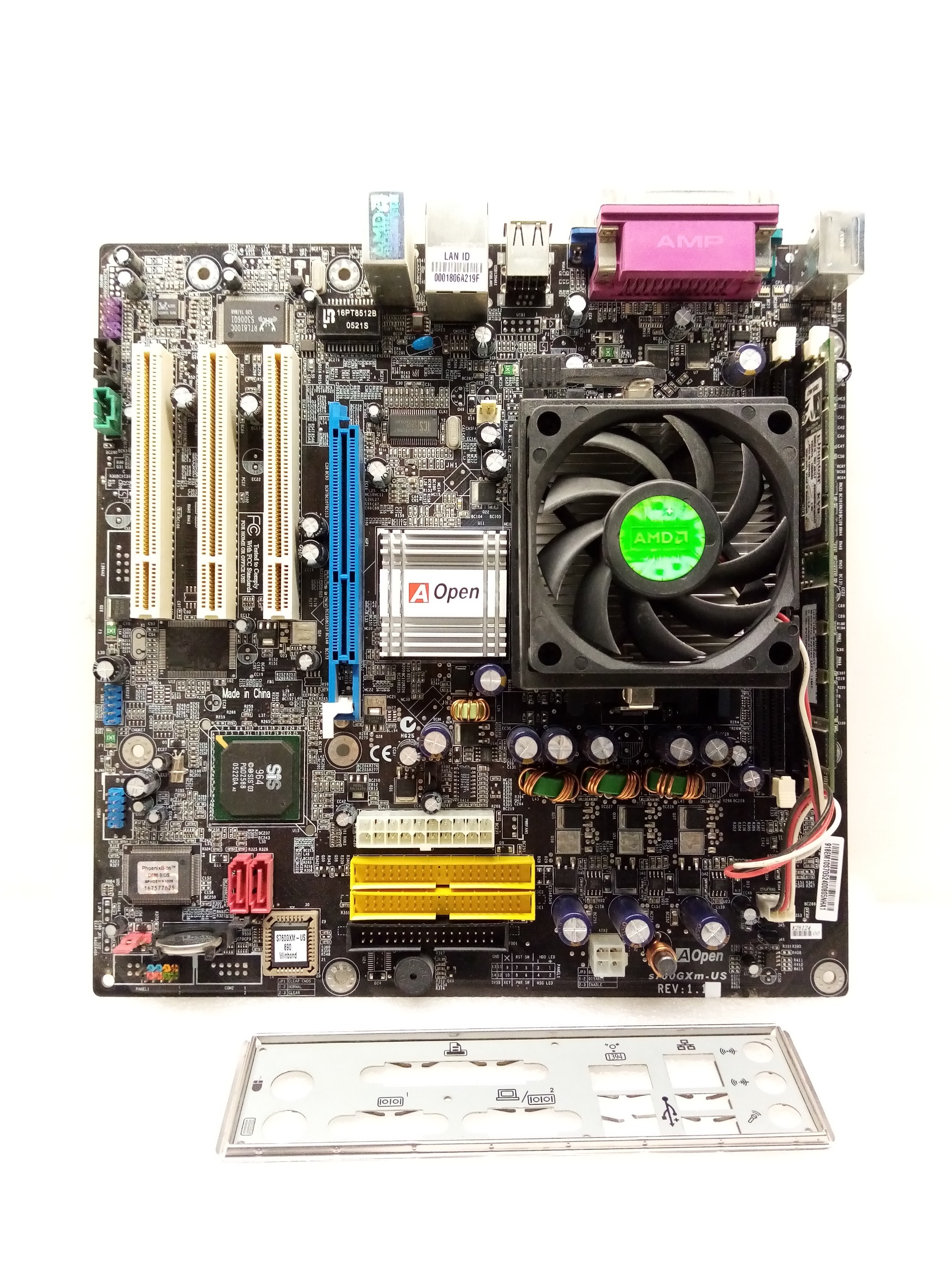 باندل کمیاب AMD با رم 512 مگ DDR و 2800 SEMPERON