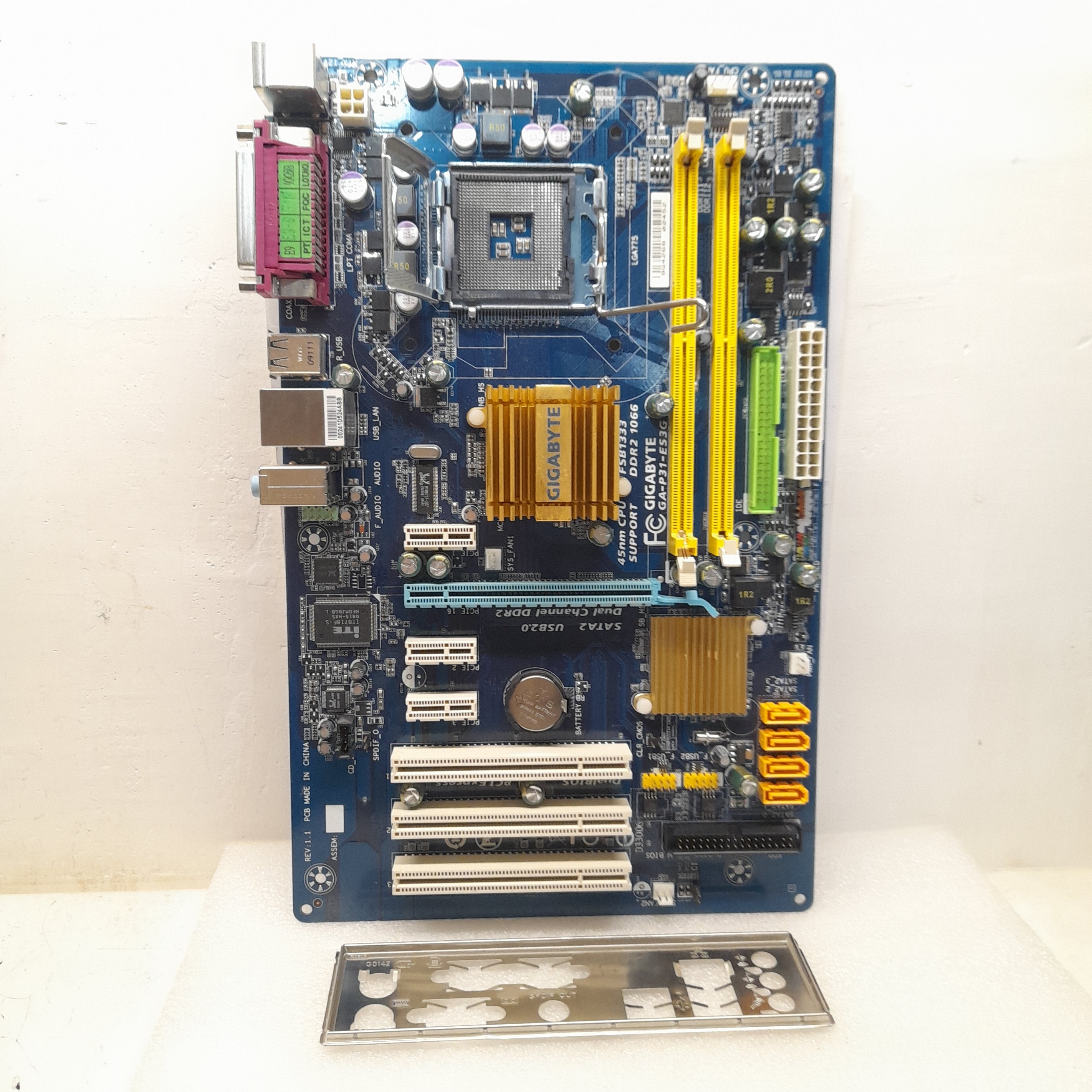 مادربرد P31_ES3G گیگابایت