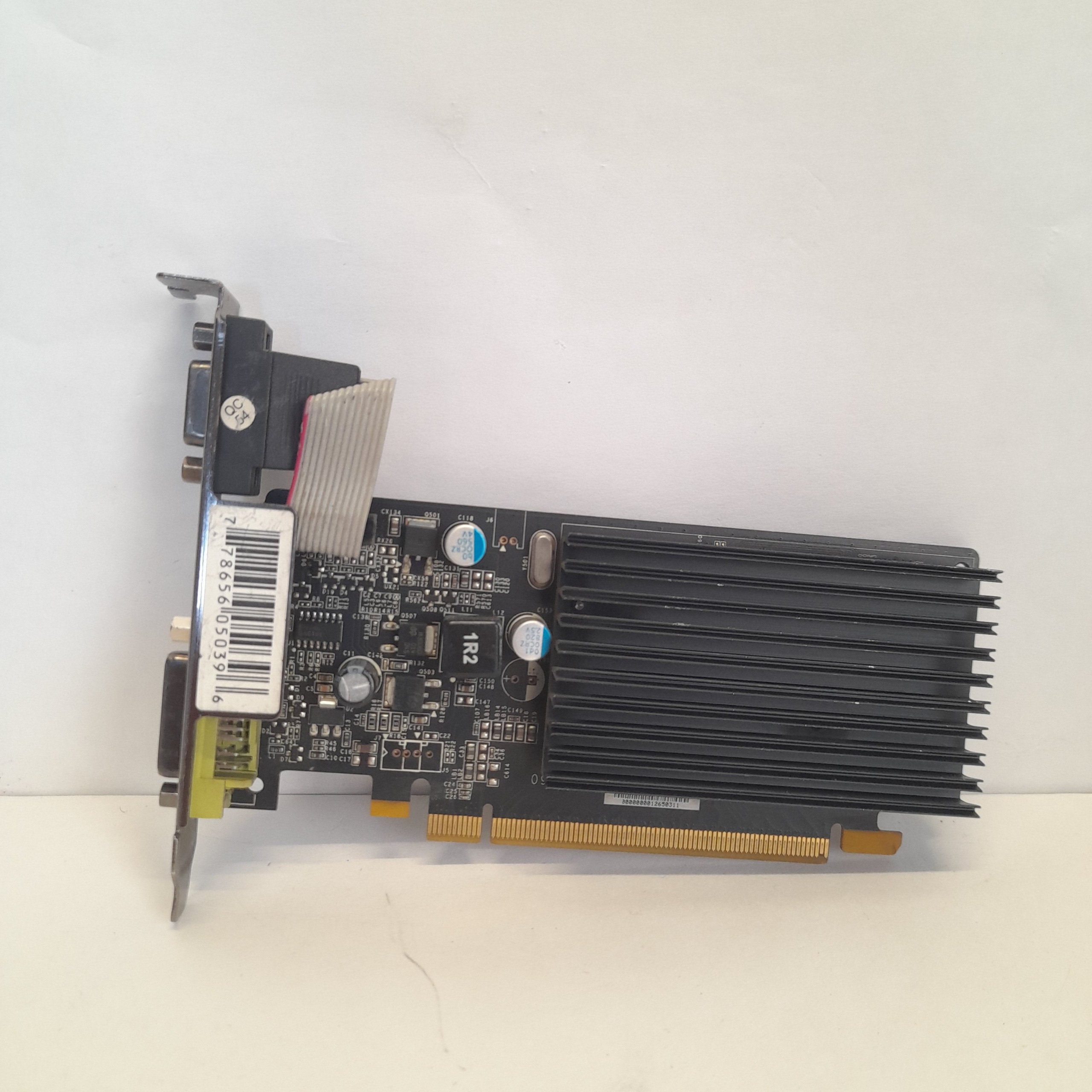 گرافیک 512 مگ 8400GS XFX