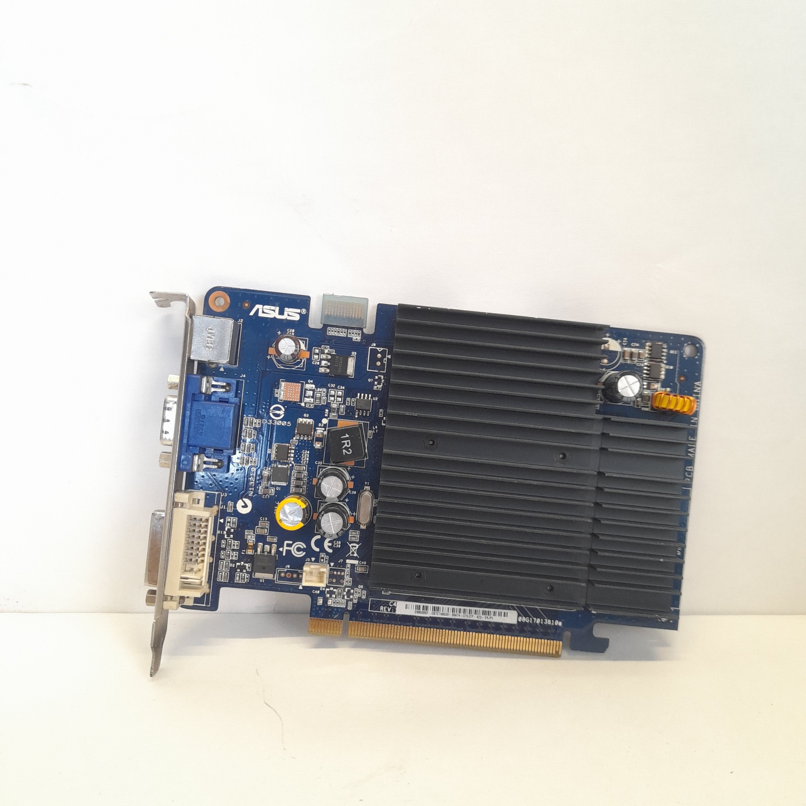 گرافیک 256 مگ GT8500 ASUS 128BIT