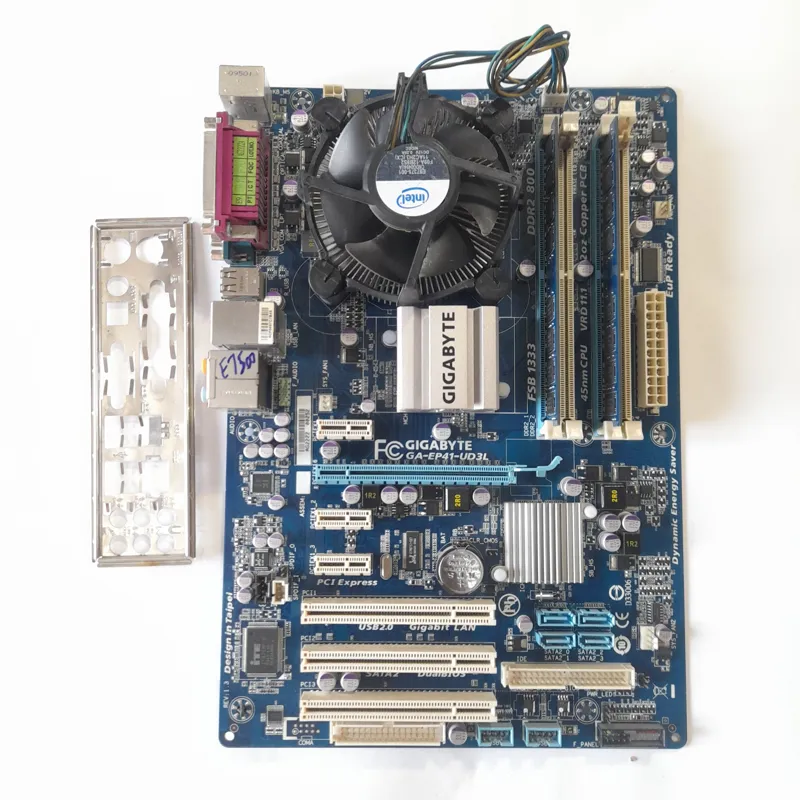 مادربرد با 4 گیگ رم DDR2 و cpu E7500 CORE2 و فن