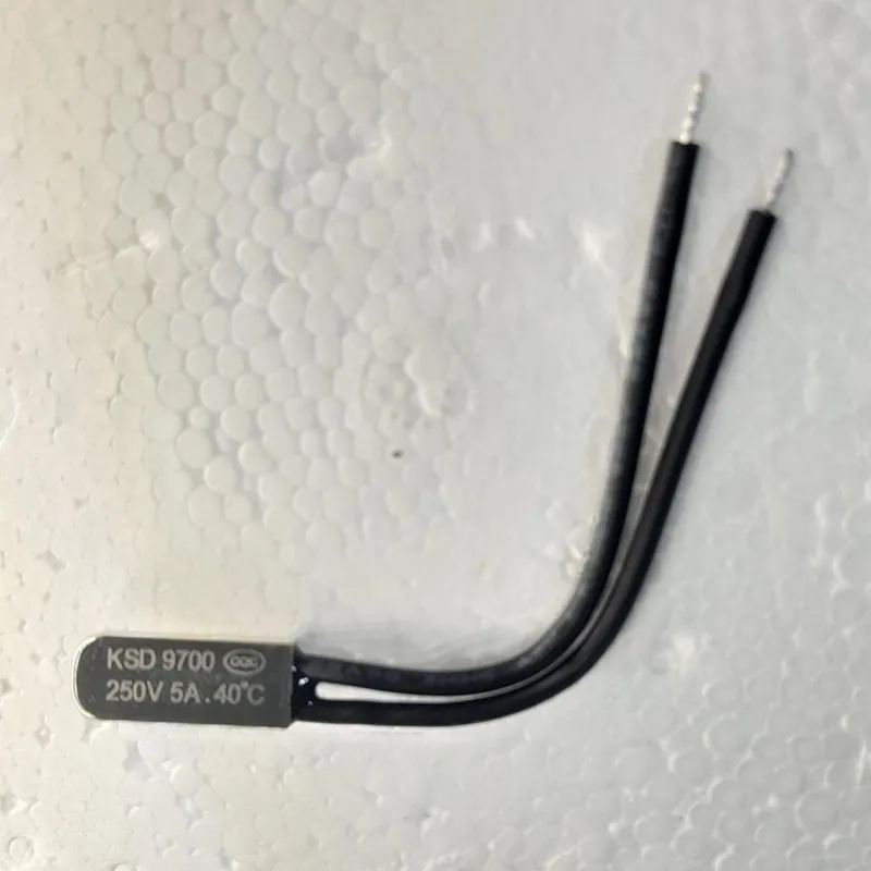  ترموستات 40 درجه KSD9700 نرمالی کلوز NC