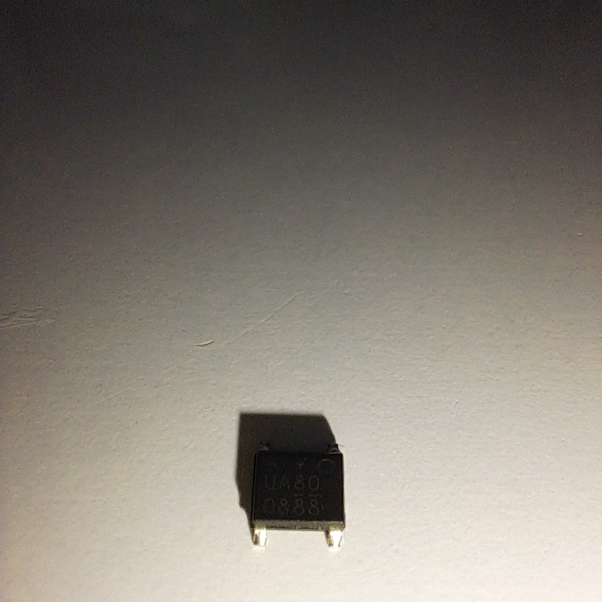 پل دیود SMD D1UBA80