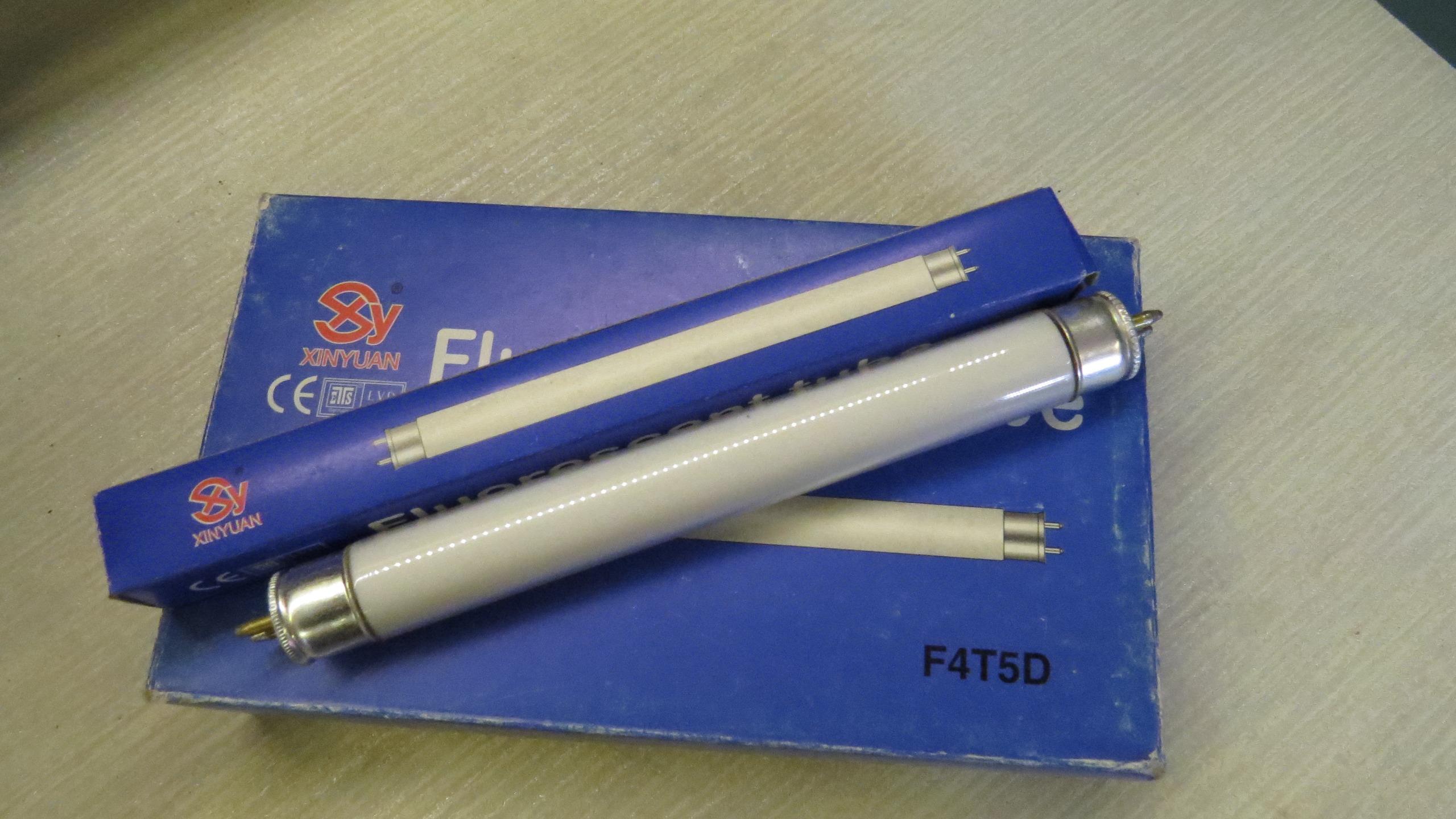 لامپ مهتابی 14سانت سفید