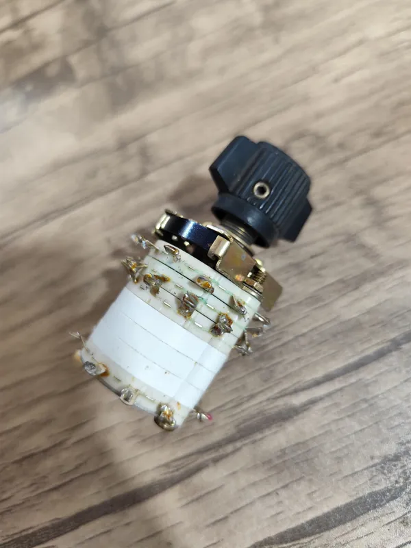 سلکتور 4 طبقه نظامی