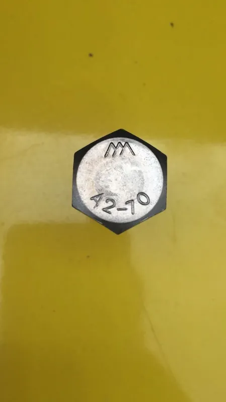 پیچ و مهره استنلس استیل 304 سایز 10mm طول 30mm