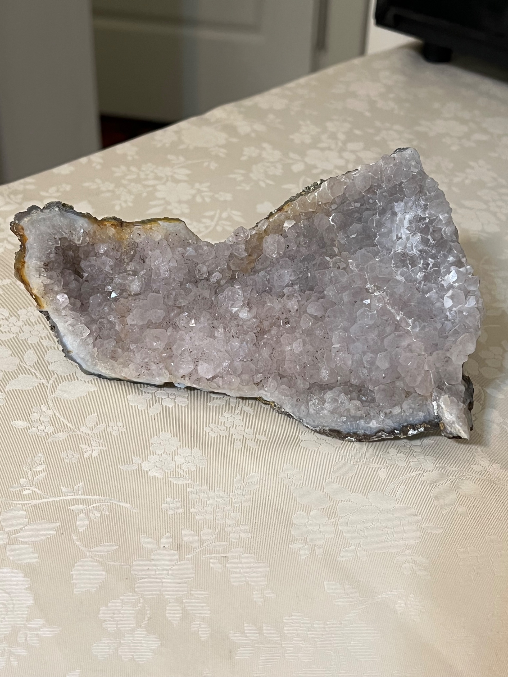 سنگ آمیتیست متوسط