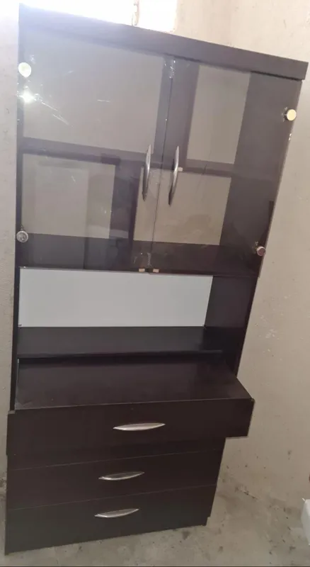 (فروش فقط در شیراز و صدرا)کتابخانه و میز مطالعه