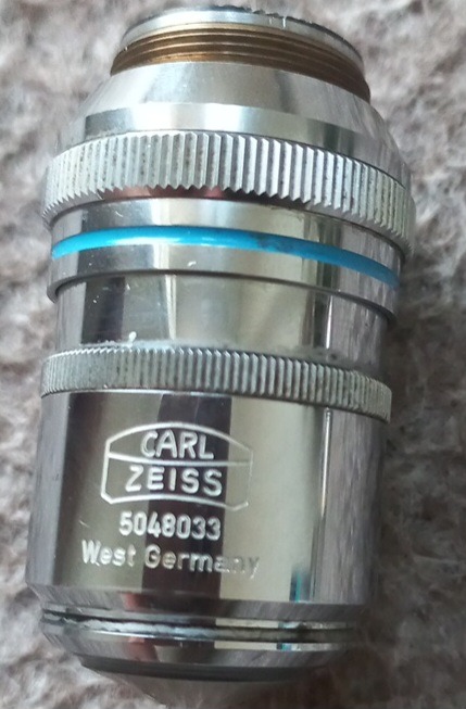 عدسی شیئ میکروسکوپ کارل زایس
