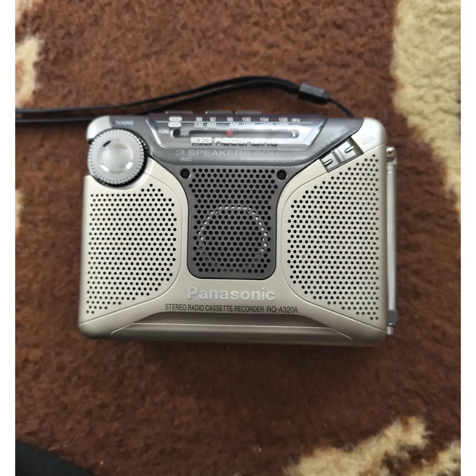 واکمن پاناسونیک بلندگو دار