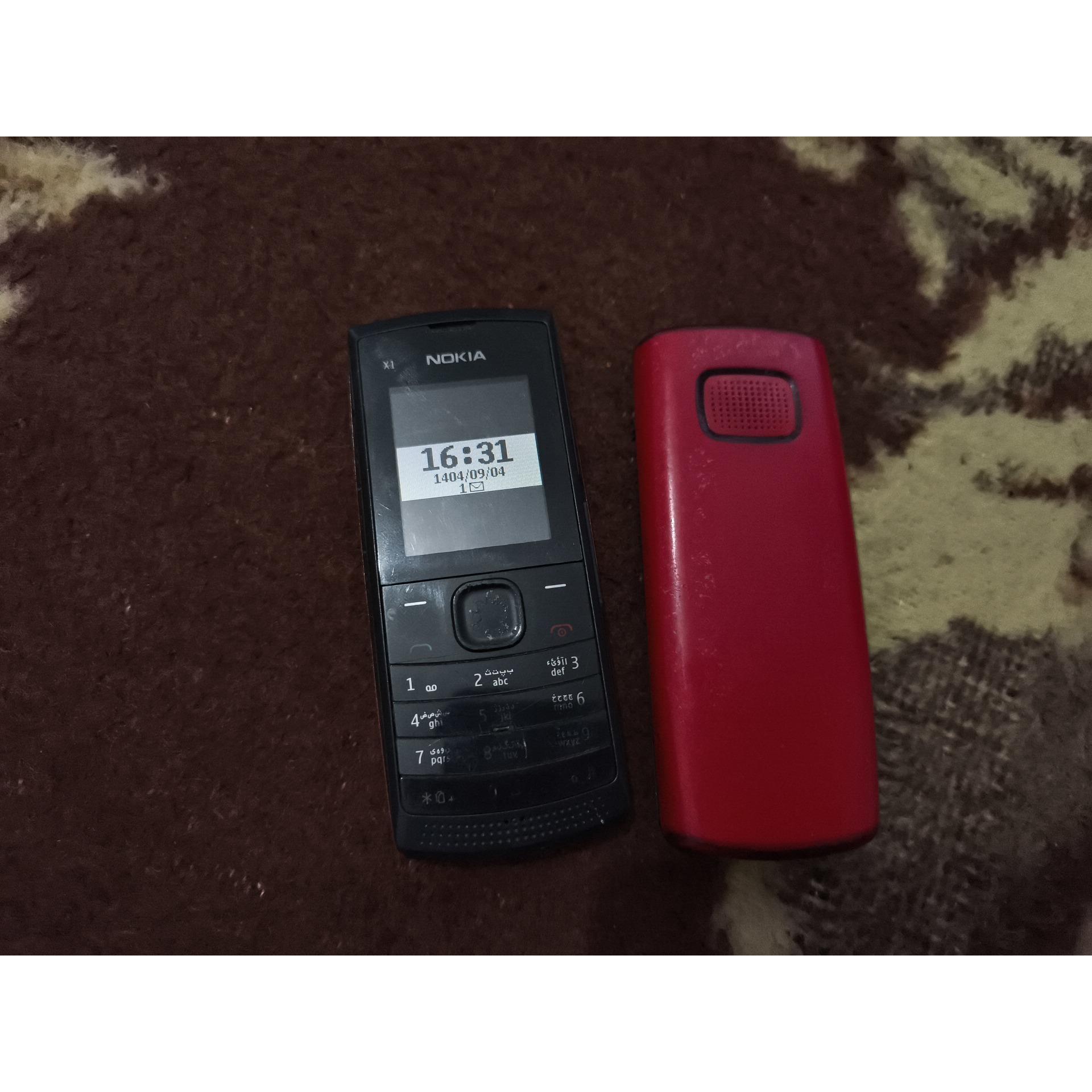 نوکیا ایکس وان  باتری لازم دارد