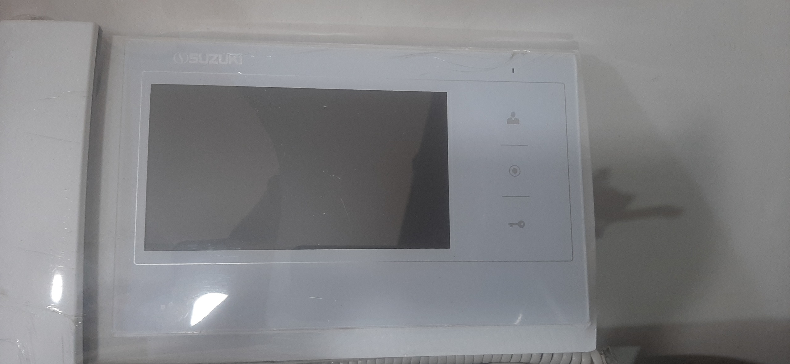 مانیتور تصویری سوزوکی