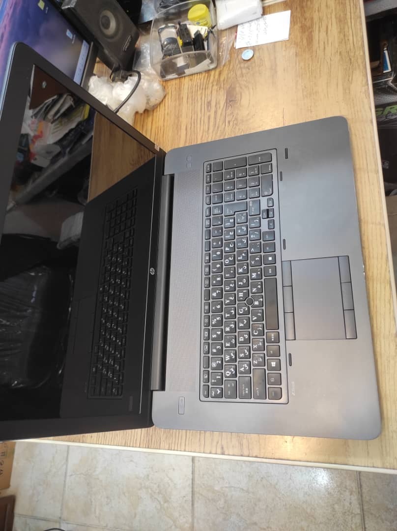 لپ تاپ HP ZBOOK 17 G3 با رم 24 و گرافیک 4 گیگ