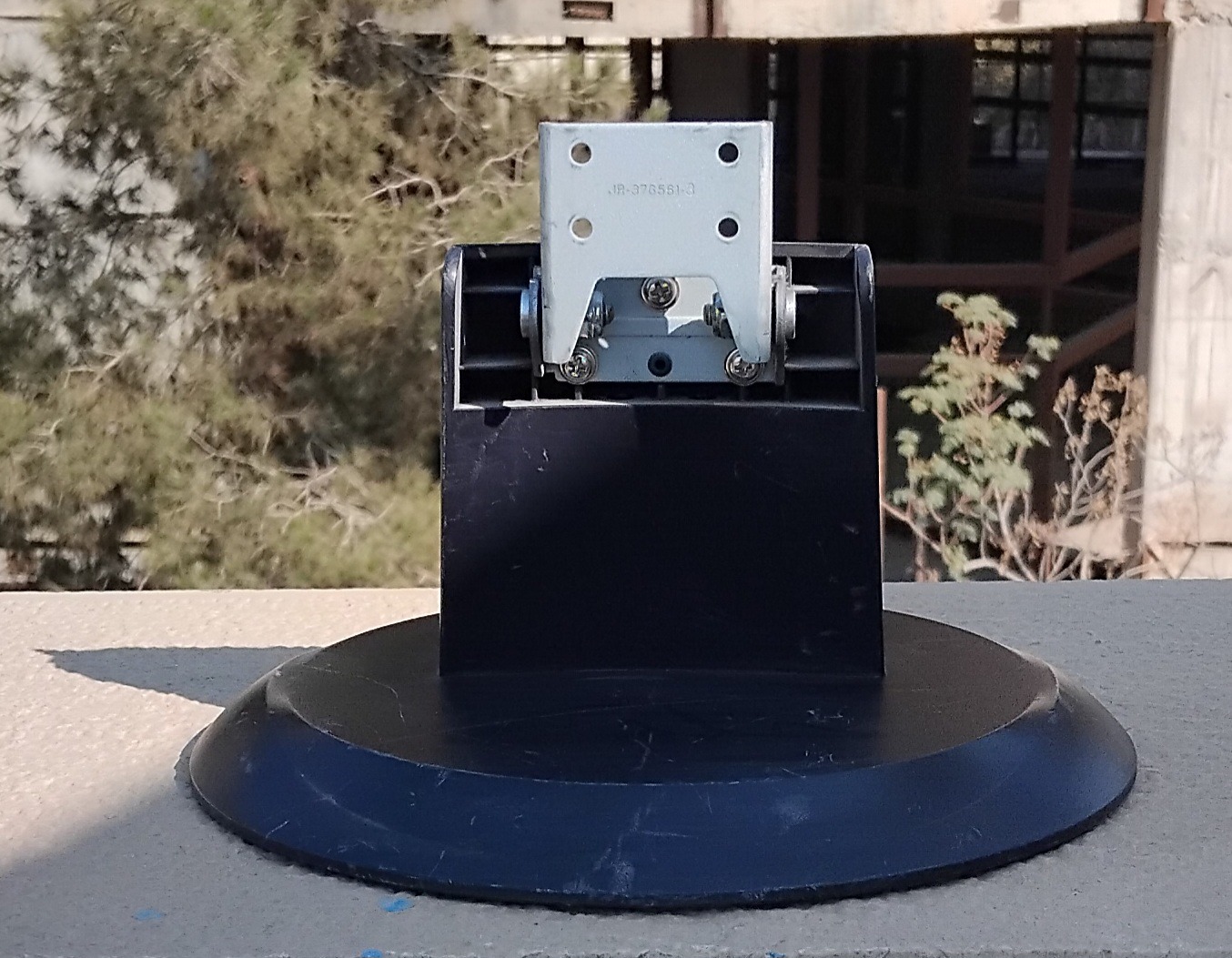 پایه مانیتور مشکی