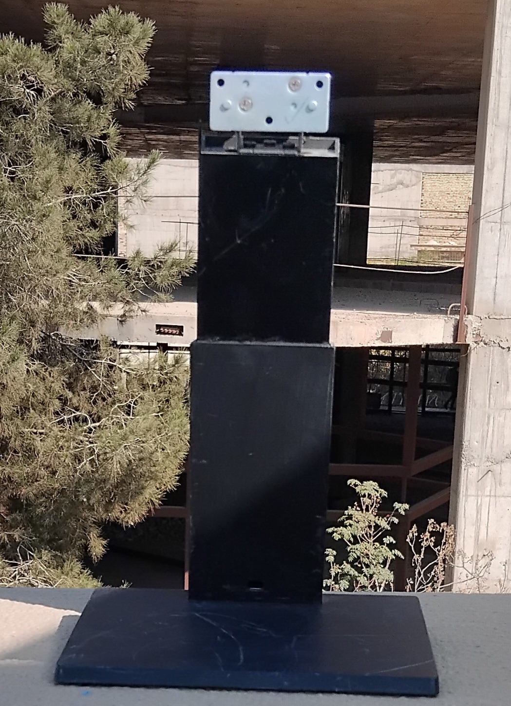 پایه مانیتور لنوو